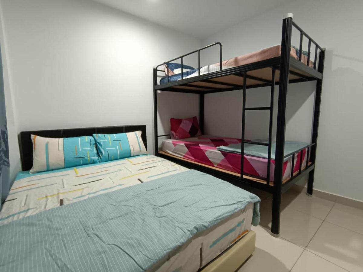 Pd Batu 9 Cocobay Apartment With Family Kampong Tanah Merah  Buitenkant foto